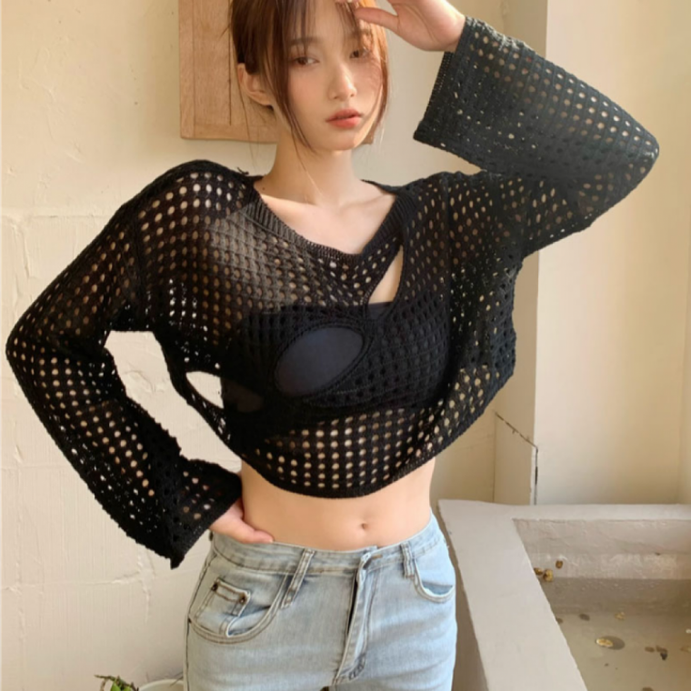 트임 펀칭 라운드 긴팔 크롭티 여성 레이어드룩 캐주얼 데일리룩