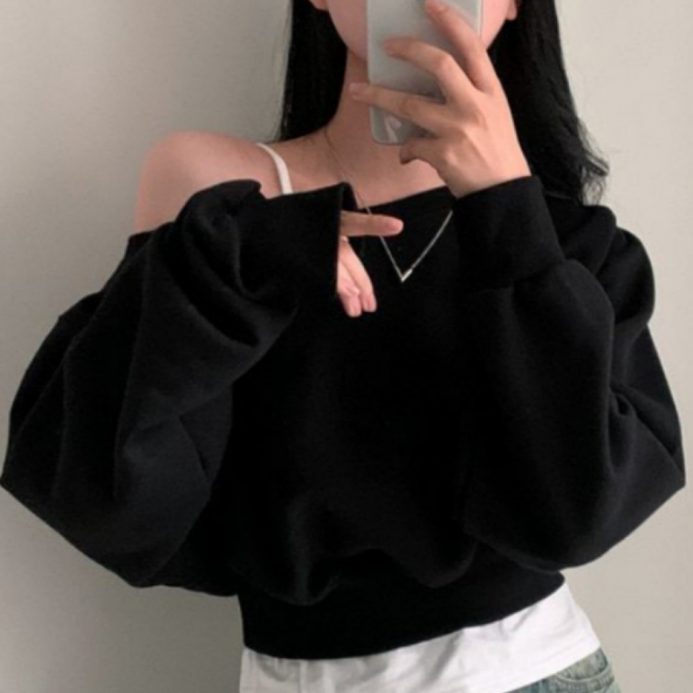 크롭 언발 오프숄더 맨투맨 봄 가을 데일리 캐주얼 상의 티셔츠