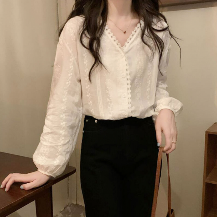 여성 브이넥 펀칭 레이스 긴팔 블라우스 데일리 캐주얼