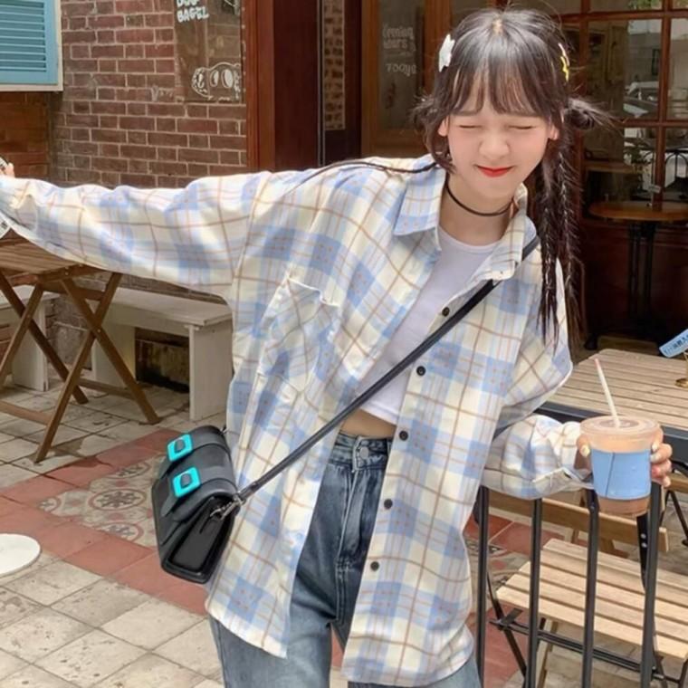 실용적인 포켓 디테일 오버핏 여성용 캐주얼 체크셔츠