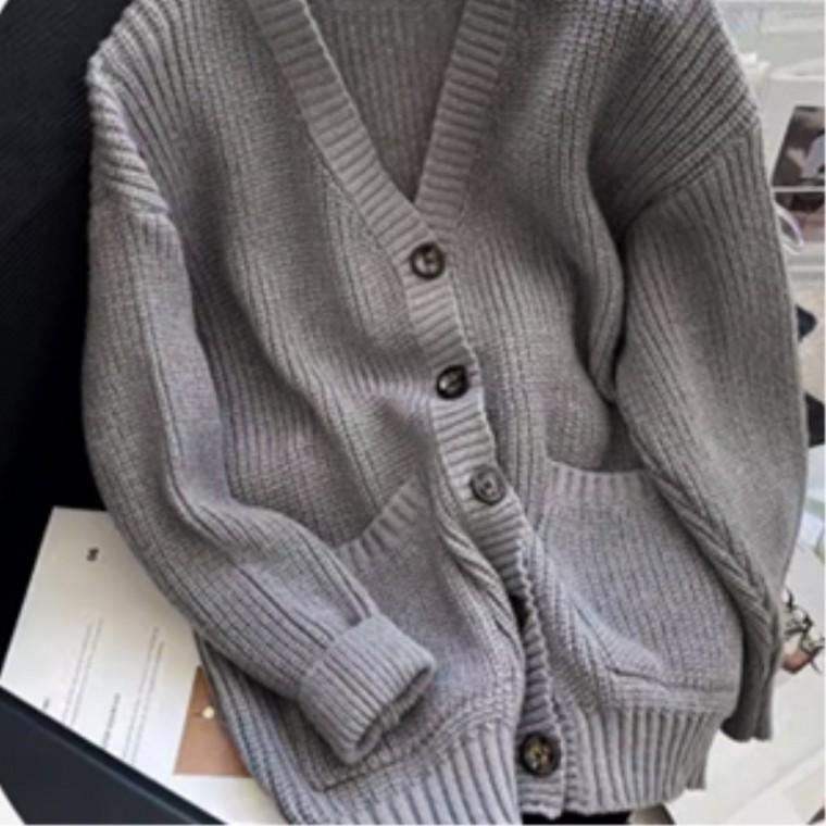 캐주얼룩 심플룩 기본가디건 사무실가디건 30대여성 청바지와잘어울리는 30대여성가디건 여성가디건코디