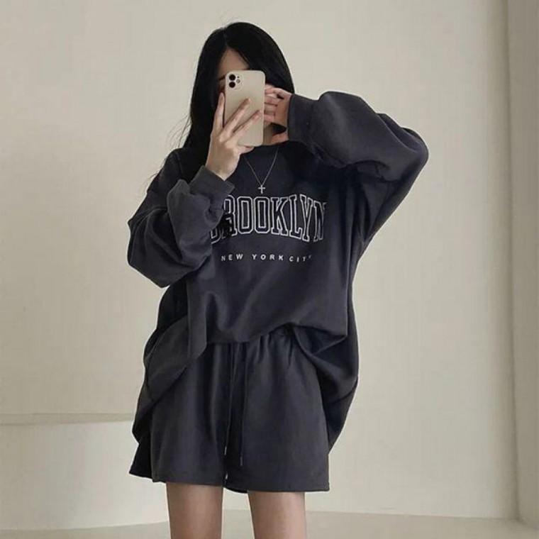 아이템 컬러 여성 긴팔 포인트 레터링 여름 반바지