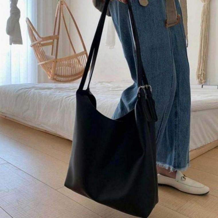 여대생 새학기 데일리 코디 스타일 클래식 가방 선물