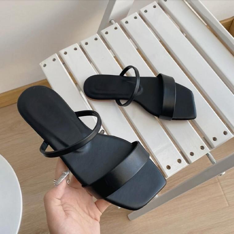 단순하면서 세련된 디자인 미니멀 투라인 여성 슬리퍼