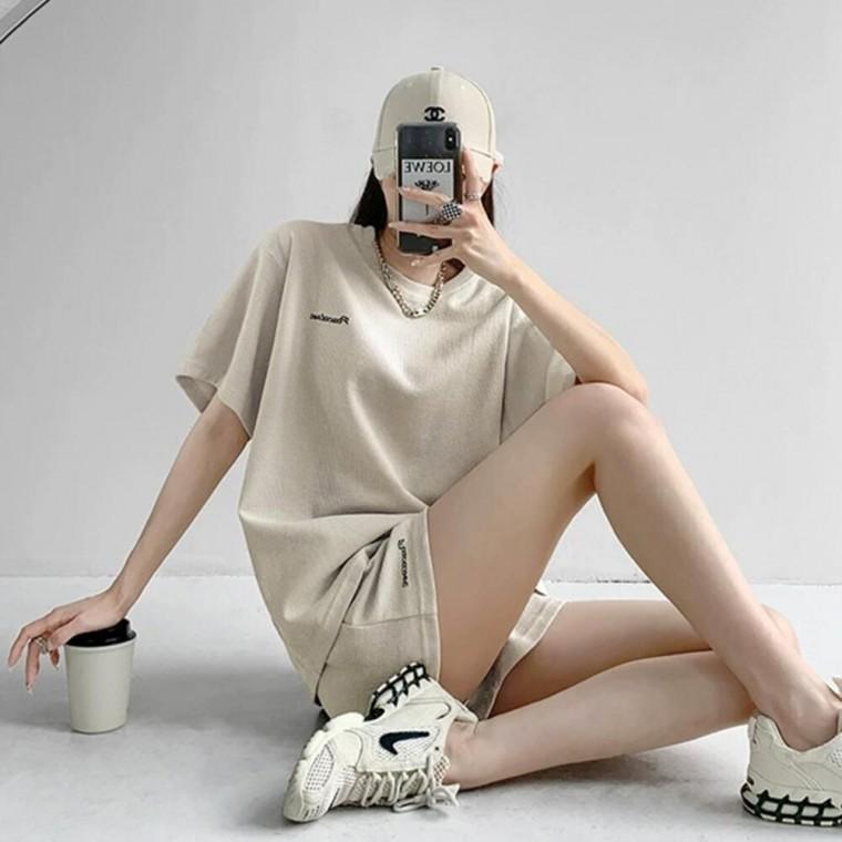 통기성좋고 활동하기 편한 데일리룩 케주얼 반팔 셋업
