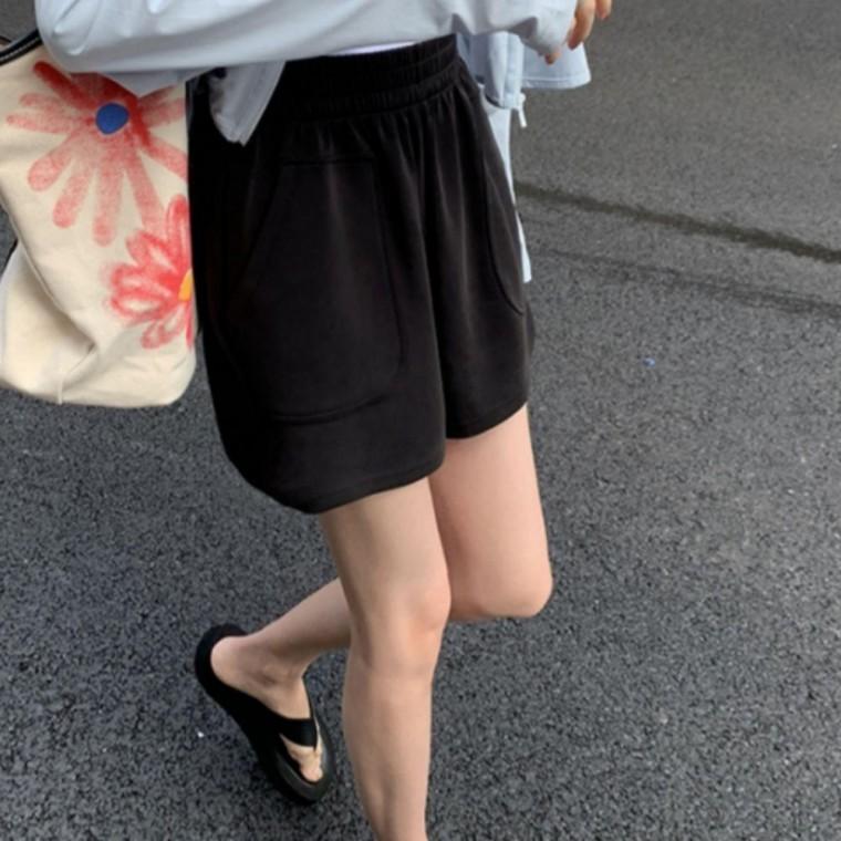 페미닌룩 데일리룩 반바지 포켓 허리밴딩