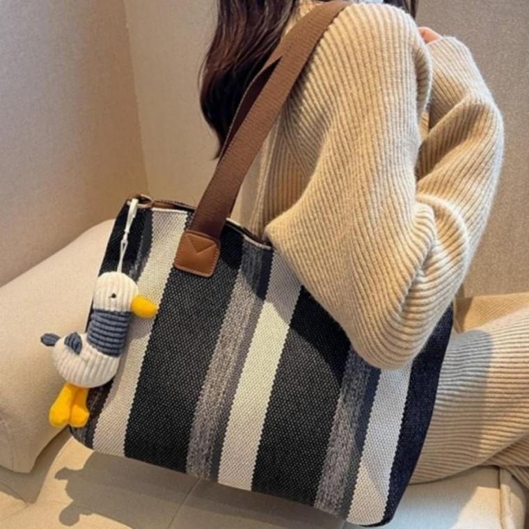 여성 데일리 세로 스트라이프 크로스백 숄더백 가방