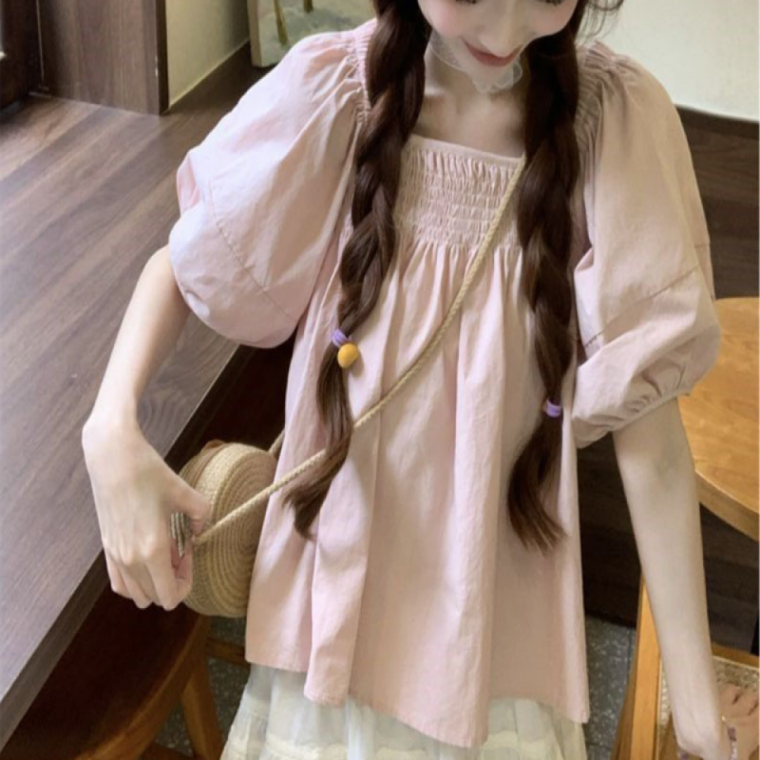 여성반팔블라우스 퀘어넥 벌룬소매 스모크밴딩 반팔블라우스 사무실 하객룩 파티룩