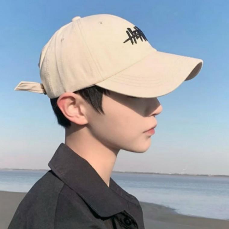 남녀공용 캐주얼 레터링 하트 볼캡 데일리 야구 모자 커플 캡 사계절 면모자 운동 런닝 산책용 패션 잡화