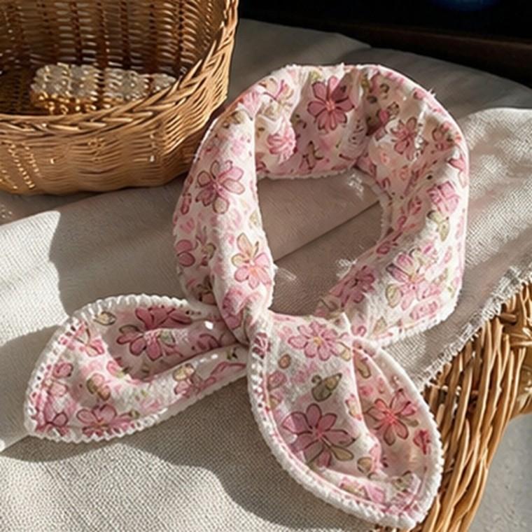 하트패턴 손수건스카프 코튼 나들이룩 포인트스카프 70cm x 70cm