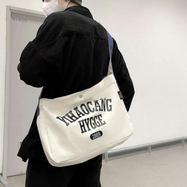 숄더백 남여 레터링 고급 여자숄더백 메신저백