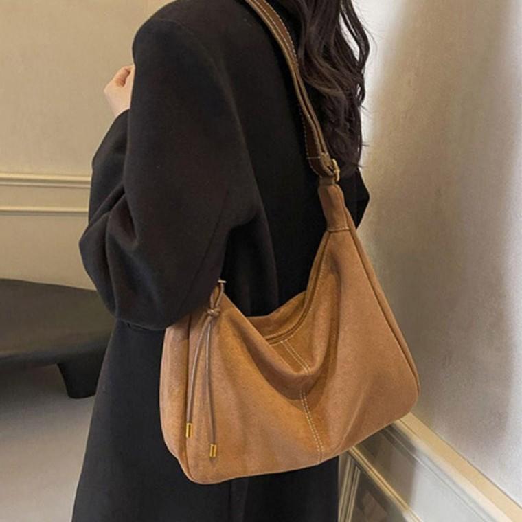 여성가방 스웨이드 숄더백 1P 편한 출근 패션 가방 수납