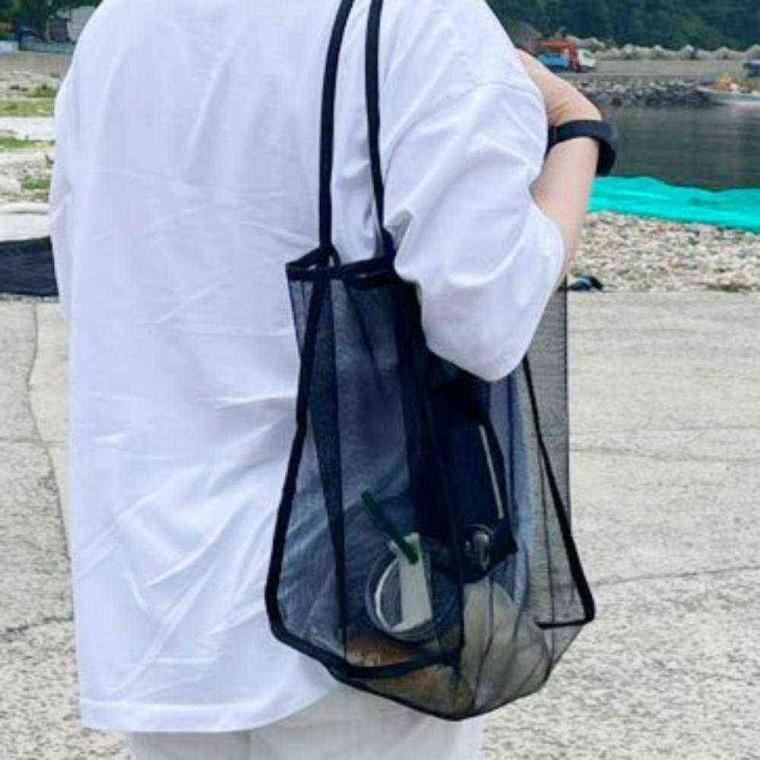 메쉬 숄더백 블랙