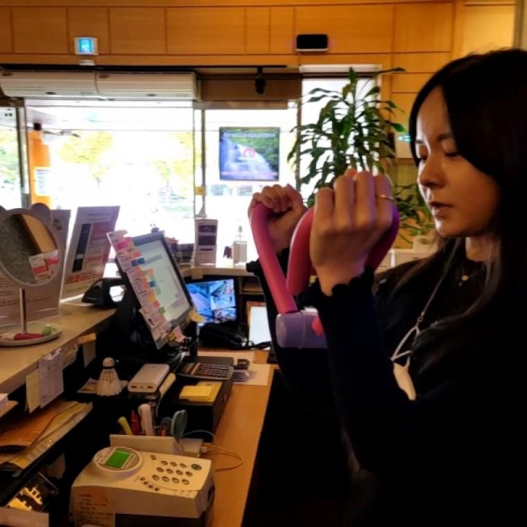 필라테스 쪼임이 핑크