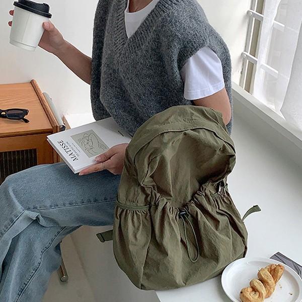 [리빙꿀템] 캐주얼 나일론 백팩 가방 경량 데일리 스트링백 여행 가벼운 대학생백팩