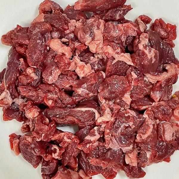 투뿔 한우 국거리 1kg