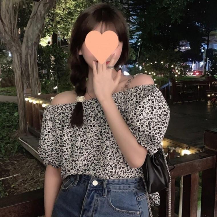 오프숄더블라우스 셔츠남방 블라우스 밴딩 플라워패턴 오프숄더 반팔