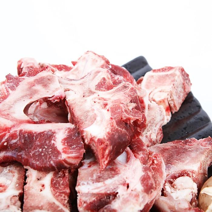 [바른정성] 한우 소뼈(잡뼈) 2kg 곰탕 보신 곰국 가정용 1kg 단위포장