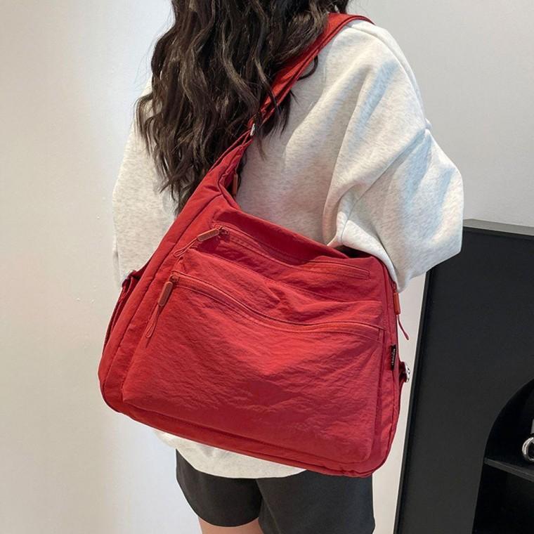 데일리 백 나일론 숄더 백팩 직장인 출근 가방 레드 여자 여성