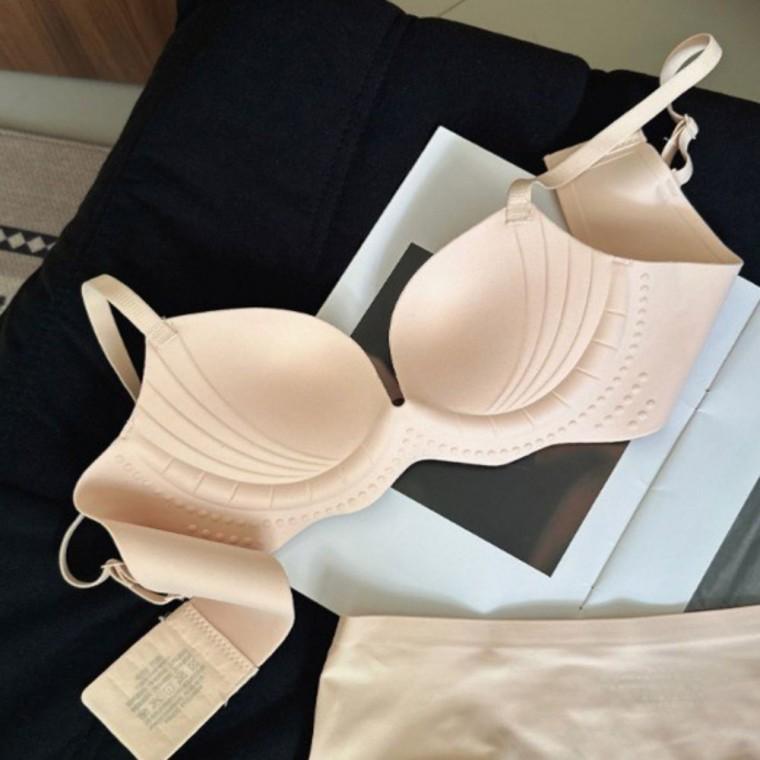 3색 브라 브래지어 볼륨 여성 노와이어 노압박 심리스