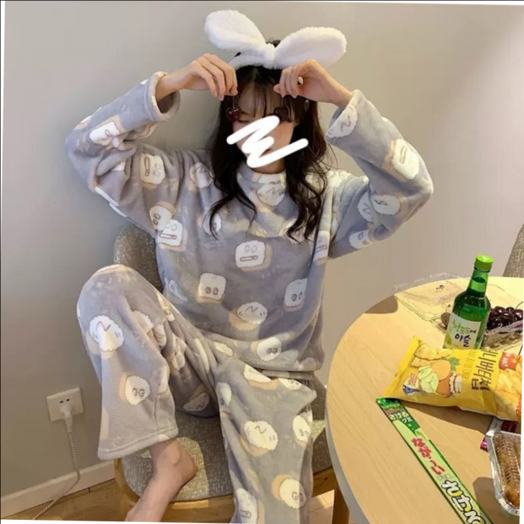 빵순이 여성 극세사 수면잠옷 간절기