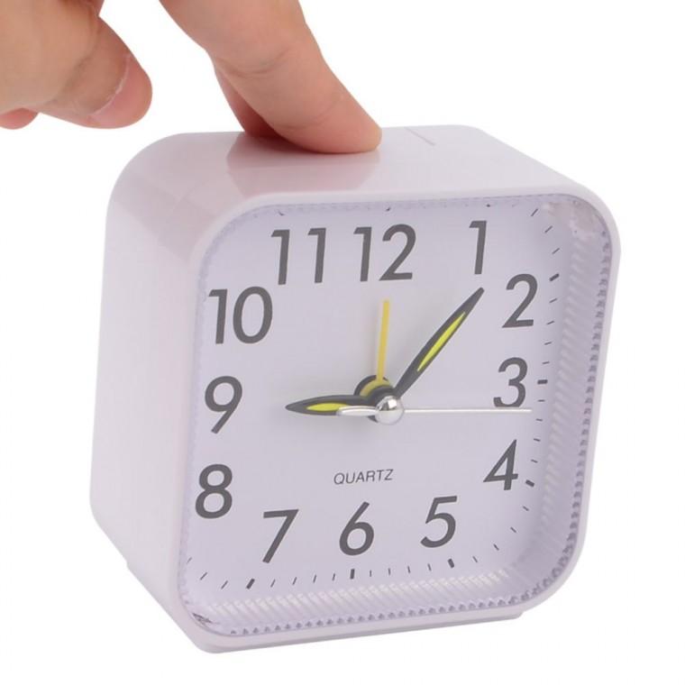 무소음 사각 알람시계 침실 책상 거치 숫자표시 간편조작 미니 탁상용