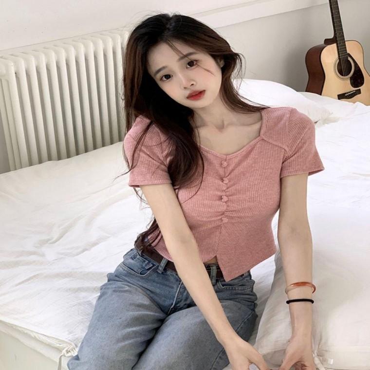 여성 글램무드 셔링 하트단추 포인트 반팔 니트티셔츠