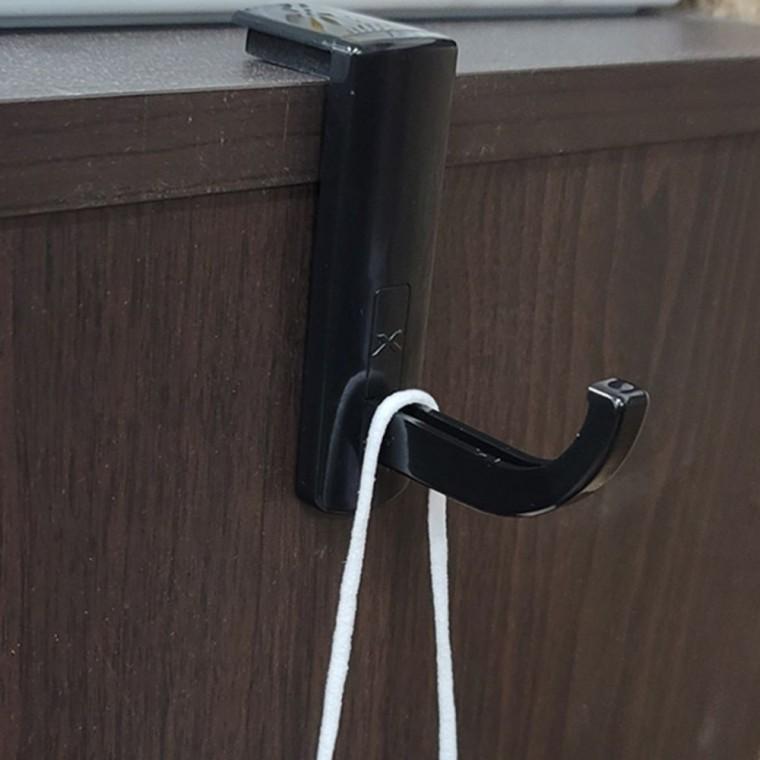 벽면부착 걸이후크 문걸이 옷장정리 간편설치 접착식 홀더