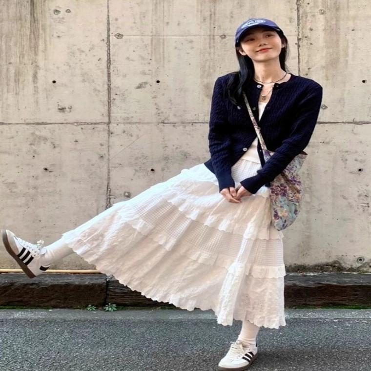 러블리 화이트 데일리스커트 플레어스커트 뿜뿜 A라인 여성 스커트 모두팜