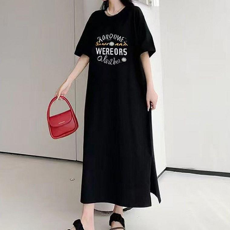 영문 여성 데일리룩 오버핏 밑단트임 반팔 원피스