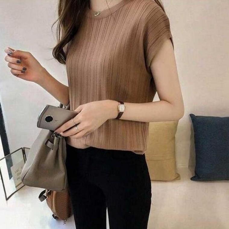레이어드 이너티 나시여자 출근룩 데일리