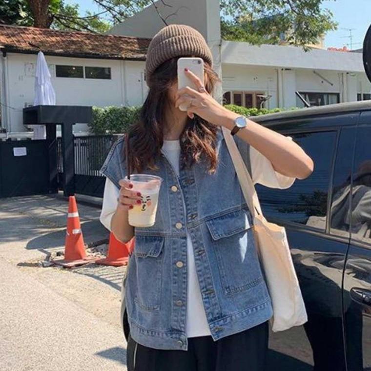 여행 여자 청 베스트 데님 외출 주말 룩 조끼 나들이 간절기 조끼 봄