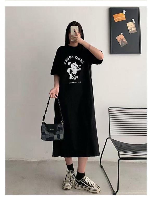 심플하고 편한 곰 영문 오버핏 밑단트임 빅 원피스