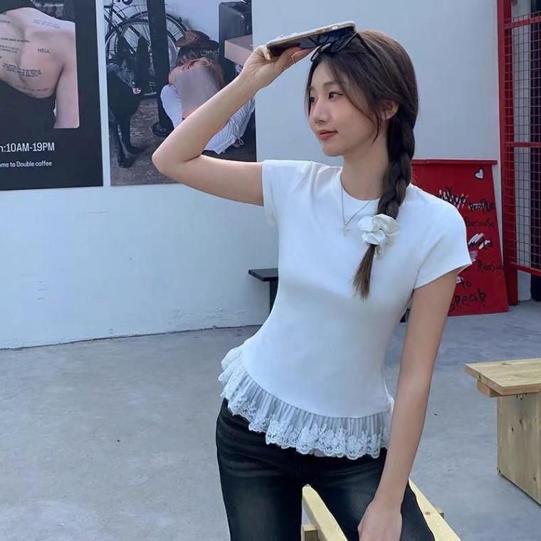 여름반팔 밑단레이스 여성스런 날씬 꾸안꾸 슬림핏