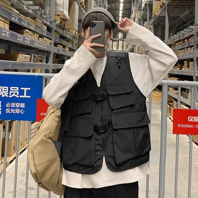 심플한 빈티지 멀티포켓 얇은 베스트