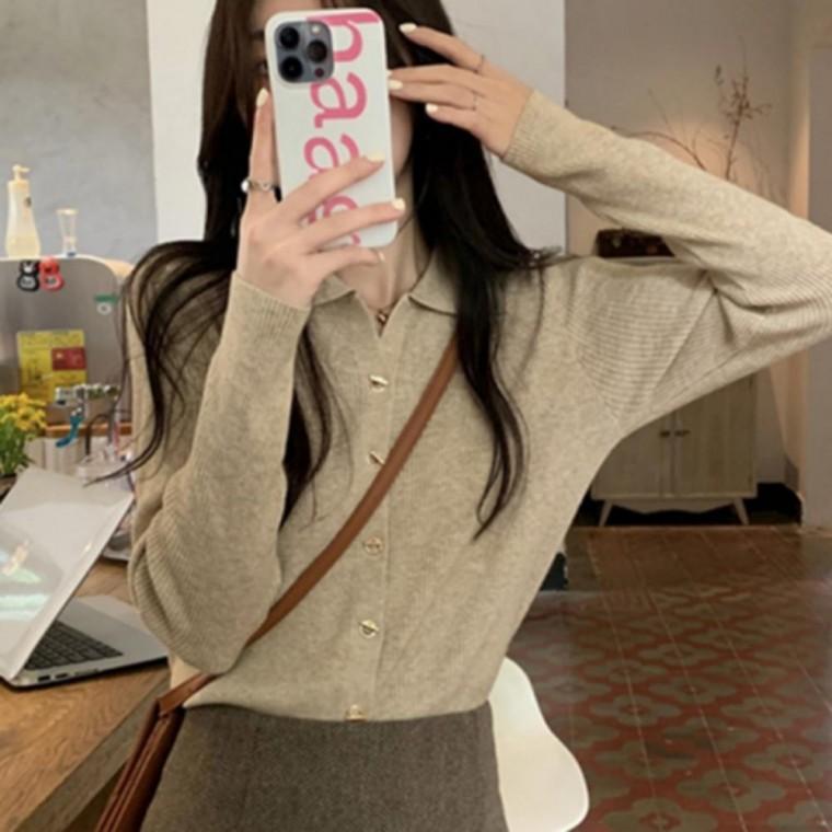 여성 간절기 브이넥 카라 금장 긴팔 가디건 3컬러