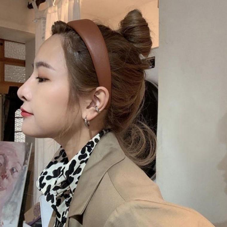 깔끔한 여성 헤어 스타일 와이드 도톰 머리띠 집게핀 심플 머리핀 집게삔 반묶음