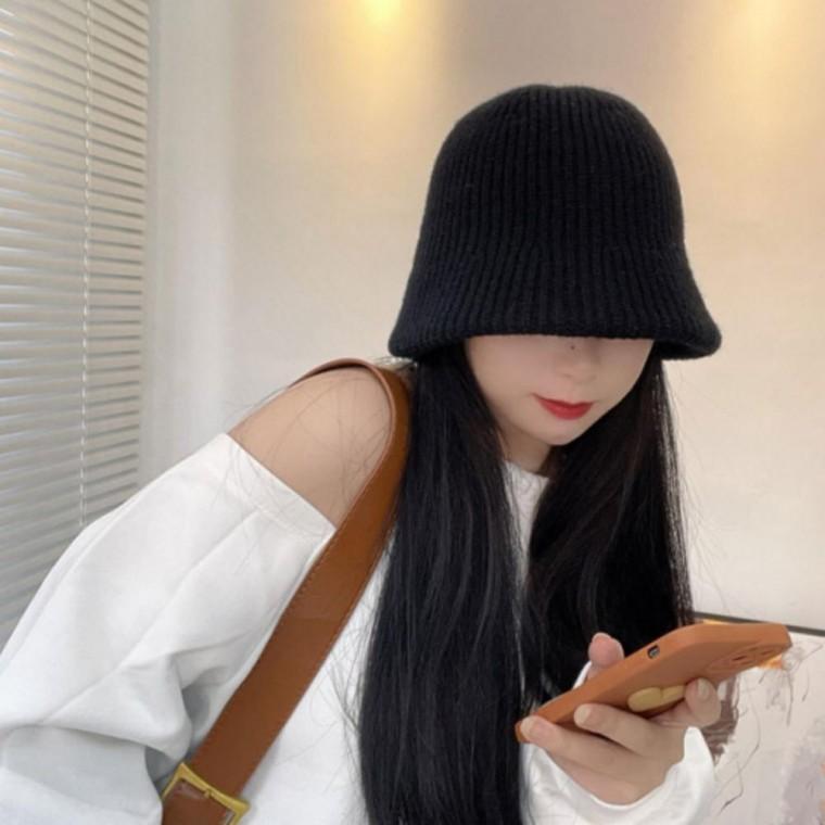 캠핑 산책 니트 버킷햇 벙거지 모자 여성 니트모자