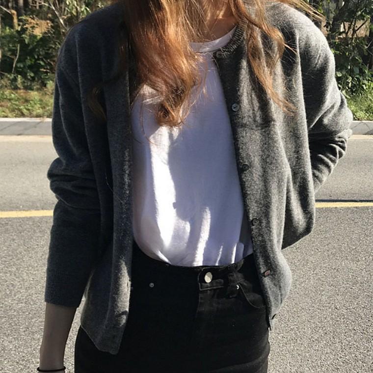 여성 간절기 슬림핏 가디건 데일리 아우터