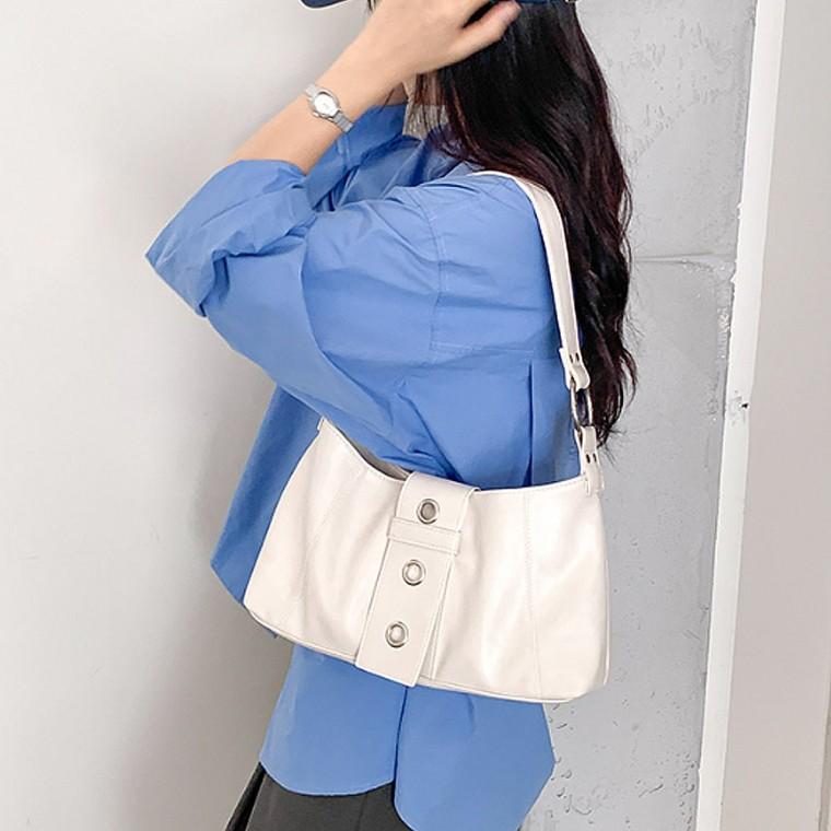 여자 벨트 포인트 숄더백 20대 30대 데일리 가방