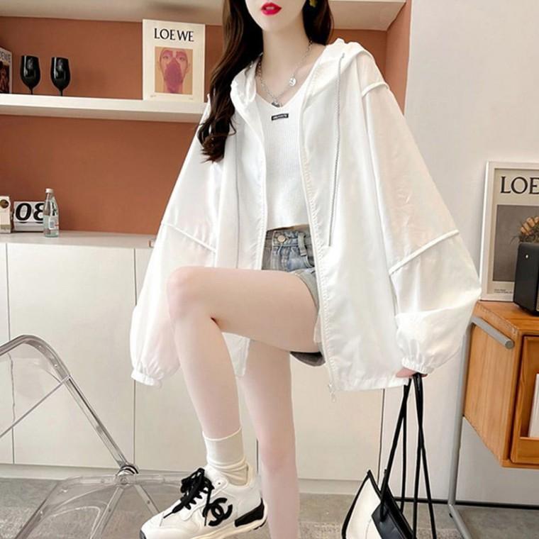 루즈핏 여성 바람막이 점퍼 EL-1003653