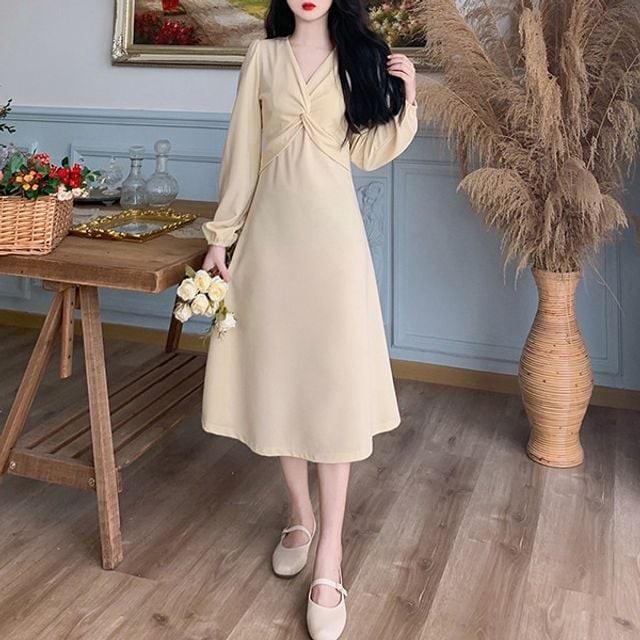 체크 크로스 가을여성 캐주얼 시밀러룩 가을루즈핏 예쁜 폴라 긴팔 펀칭