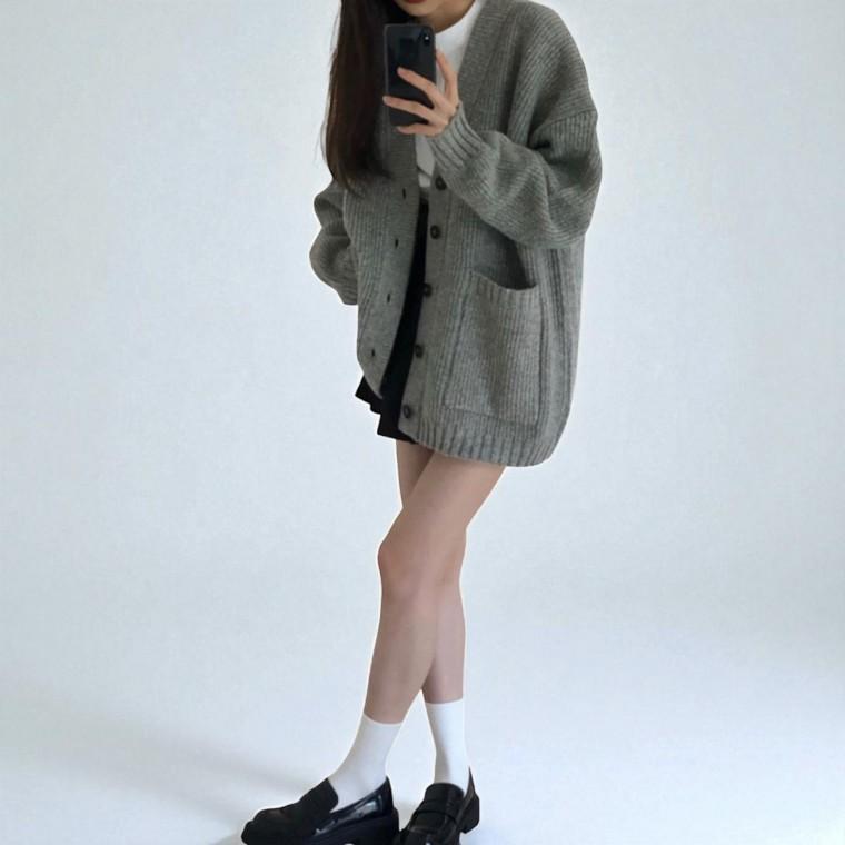 베르 오버핏 가디건 브이넥 니트가디건 봄 가을 활용도 높은 니트웨어