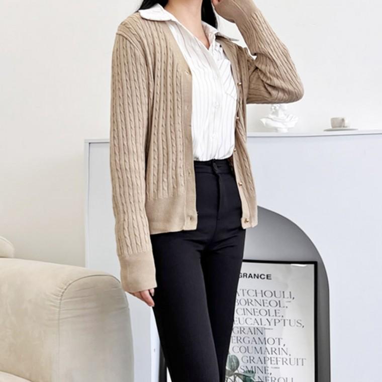 여성 여자 긴팔 패턴 가디건 데일리 러블리 꽈배기 꽈베기 포인트 봄 가을 브이넥 패션 니트 아우터