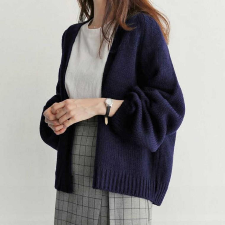 여자 직장인 가을 데일리 출근 룩 코디 가디건 루즈