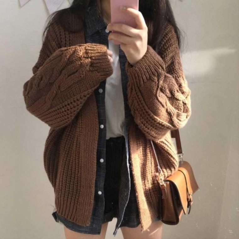 여자 가을 데이트 룩 코디 레이어드 루즈 핏 가디건