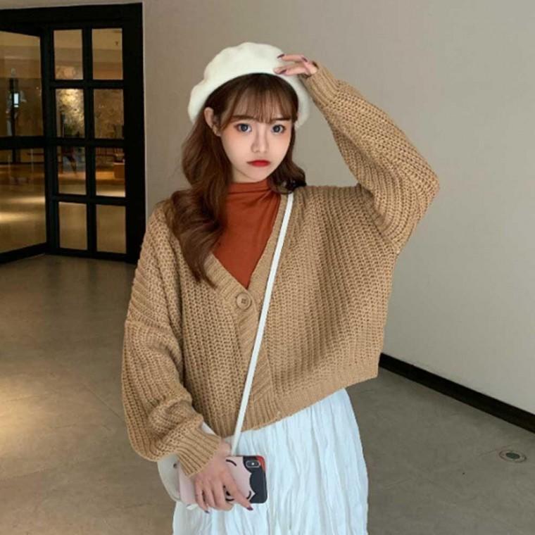 여자 가을 데이트 룩 여행 코디 하찌 브이넥 가디건