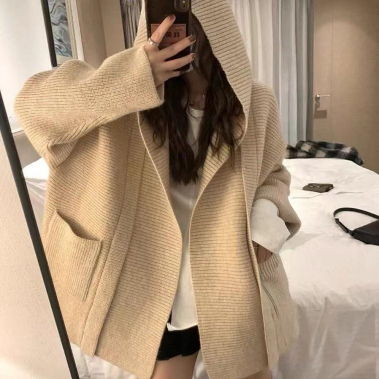 오버핏 니트 후드가디건 여성 가을겨울 데일리 꾸안꾸룩