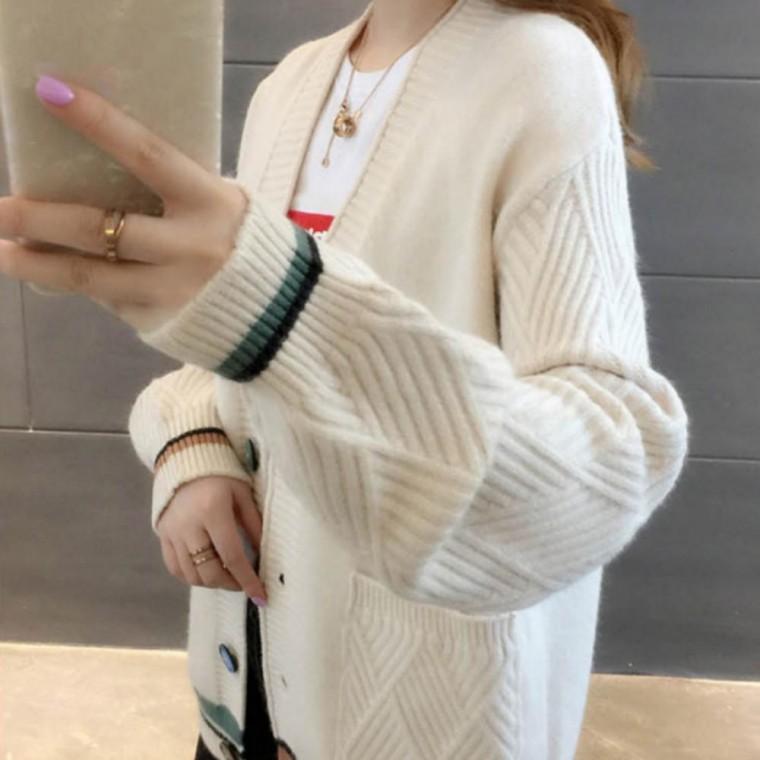 여성 단추 가디건 봄가을 포인트 니트 브이넥 루즈핏 데일리 여리무드 아우터