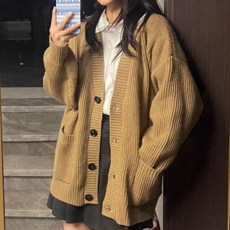 여성 루즈핏 가디건 봄가을 브이넥 도톰 니트 넉넉한핏 여리여리 데일리 코디추천